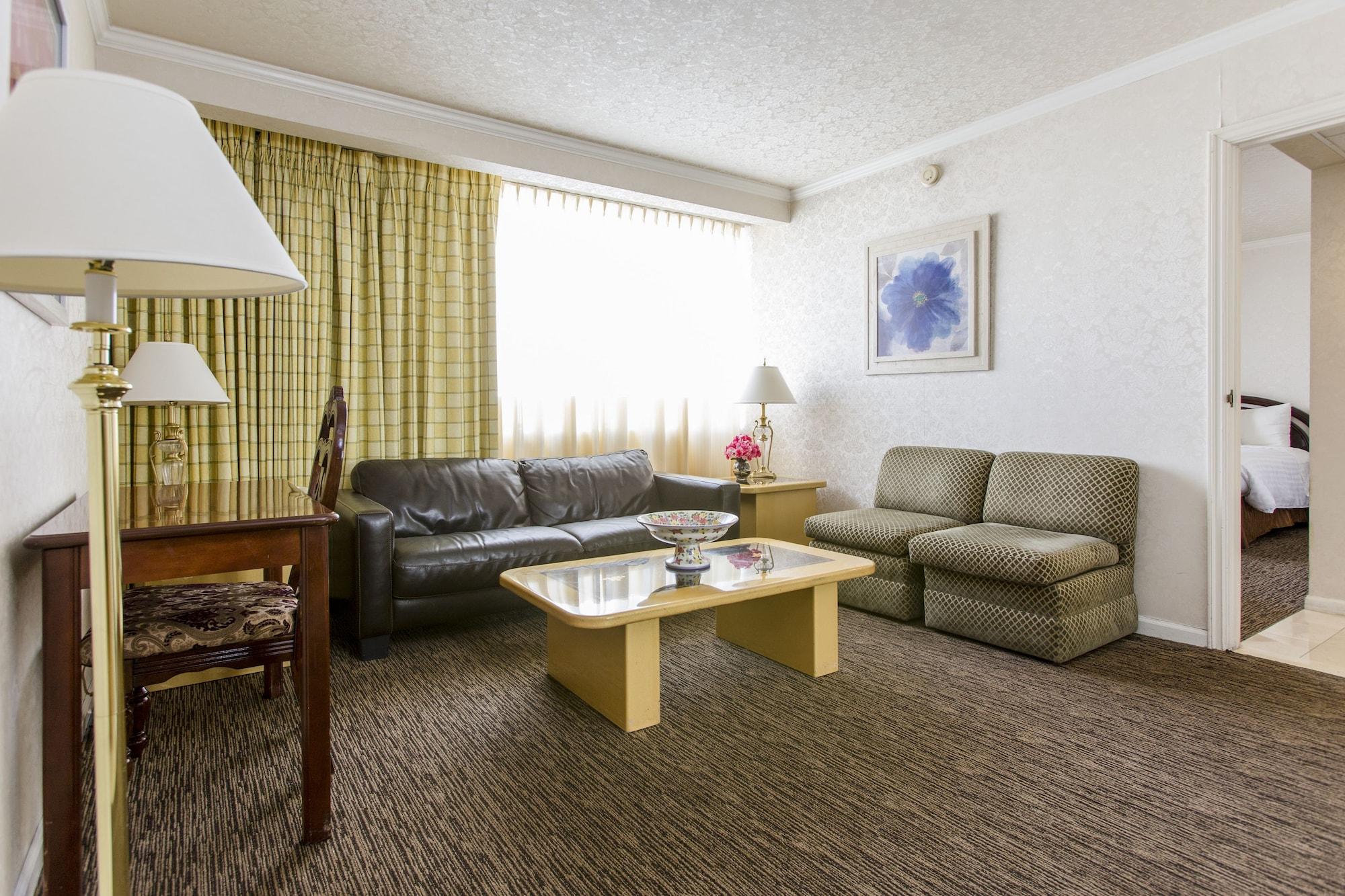 Jj Grand Hotel - Los Angeles — Photos 1